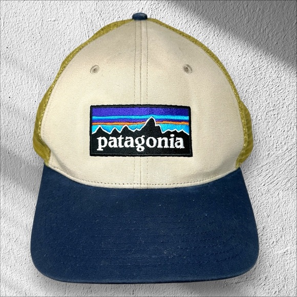 Patagonia P-6‎ Hat Strap Back Adjustable Logo Baseball Cap Beige/gray Snap Back - Picture 1 of 10